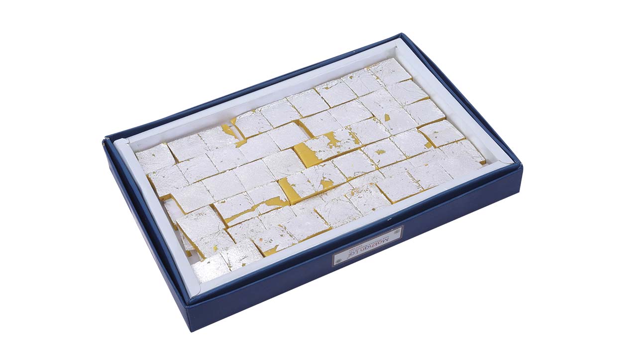 Kaju kesar Katli 1000gms